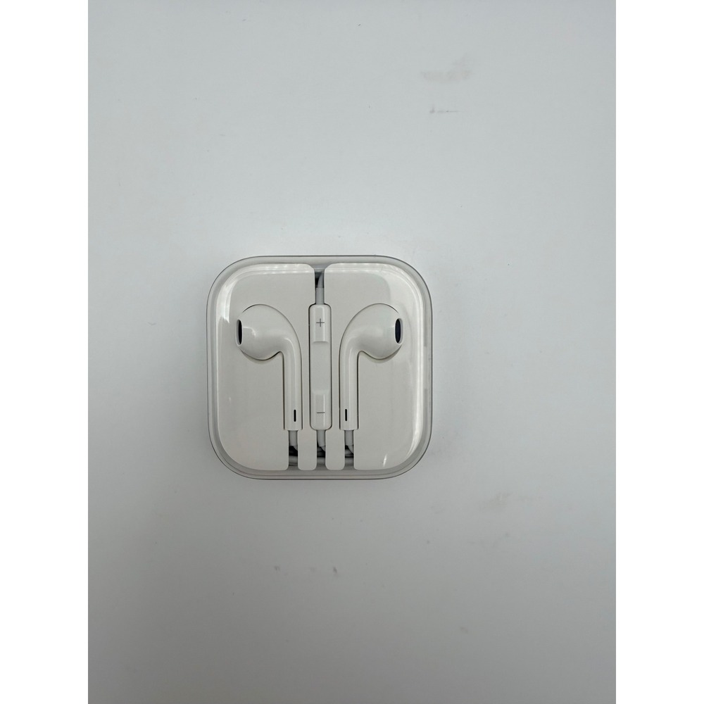 Apple Earpods Wired Headset For Devices With‎ 3.5mm Headphone Jack OEM Earbuds